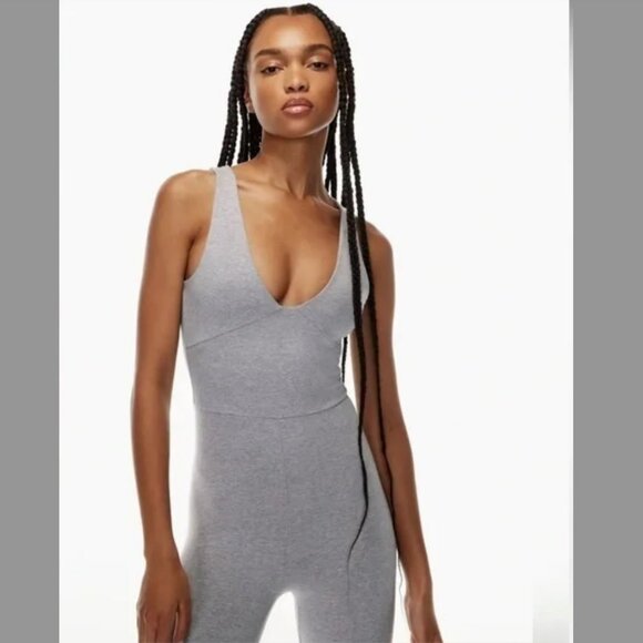 Aritzia The Group by Babaton Organic Soft Contour V-Neck Jumpsuit - Picture 1 of 10